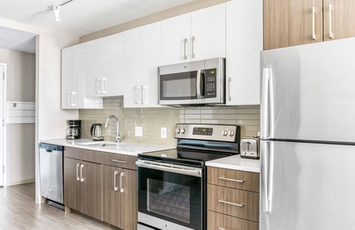 West End Apartment | Impeccable North Station 1BR w/Gym & W/D, near TD Garden, by Blueground