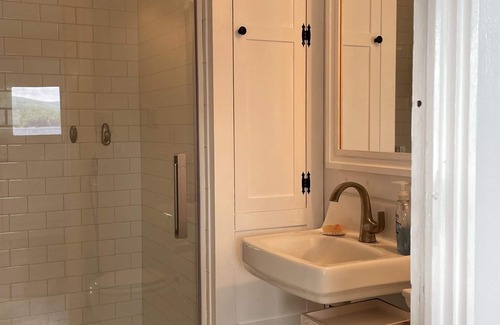 Cooperstown - Otsego Lake Cottage | Impeccably Clean and Private Family Getaway!