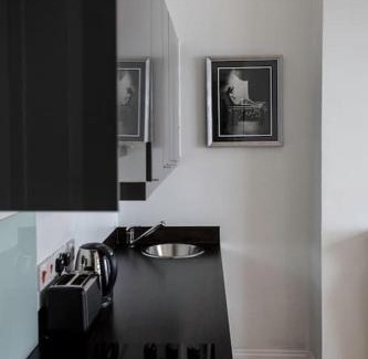 Redcliffe Apartment | Imperial airways apartment SW10