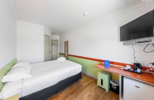 Windsor Hotel | Imperial Motel Windsor