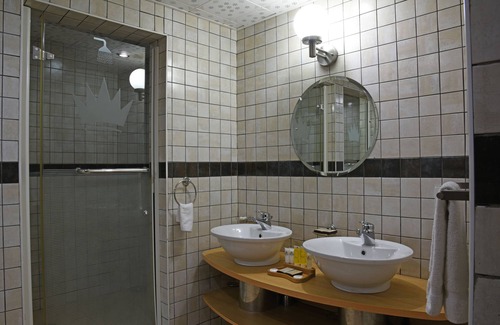 Central Kampala Hotel | Imperial Royale Hotel