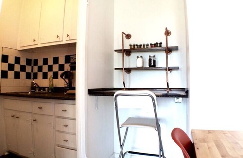 Milton Park Apartment | Impossibly Cool Downtown Flat