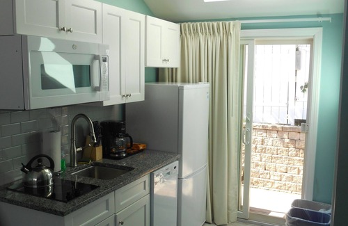 Northwest Harwich Apartment | Impressive studio in stunning oceanfront Dennisport Resort