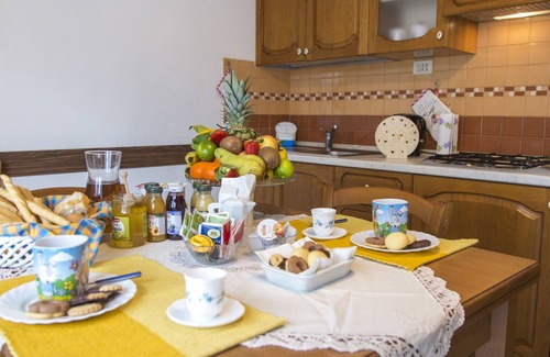 Ascoli Piceno Apartment | In bed in Art 1 - Comfort and beauty