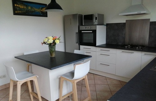 Plougasnou House | In Morlaix Bay, Sea, Beaches, Sailing school 3km away Large quiet house