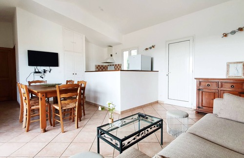 Figari Villa | In Santa, on 5000m2 of land, a classified private domain furnished