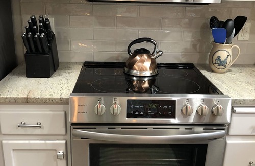 Sunriver House | IN SUNRIVER-Beautiful, remodeled, 3BR/3BA, HotTub, 8SHARC Passes, Pets OK