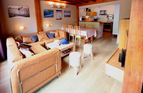 Valloire Apartment | In the center of town - Apartment sleeps 7 - Cosy