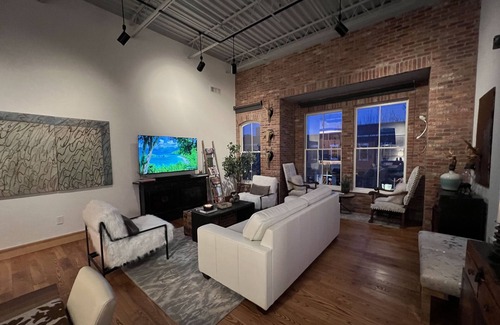 Eagle Condo | In the heart of Eagle Ranch Village.