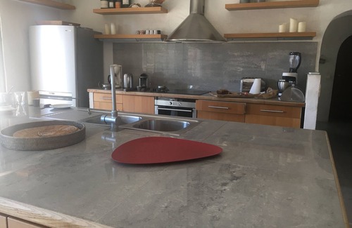 Bonifacio Villa | In the heart of the Sperone golf course and a stone's throw from Ciappili beach
