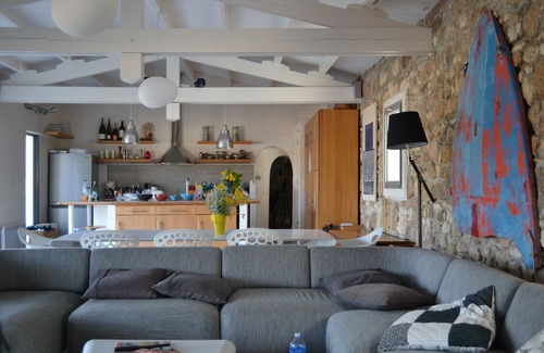 Bonifacio Villa | In the heart of the Sperone golf course and a stone's throw from Ciappili beach