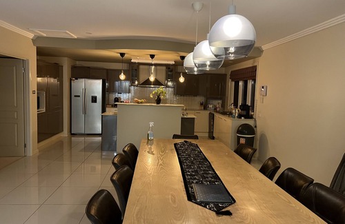 Bellbird House | In the Hunter Valley and need a place to stay for a big group? Look no further