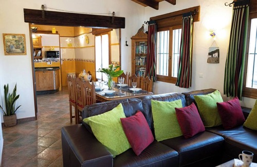Nerja Cottage | IN THE MOUNTAINS OF THE COSTA DEL SOL. Villa with private swimming pool - hot jacuzzi