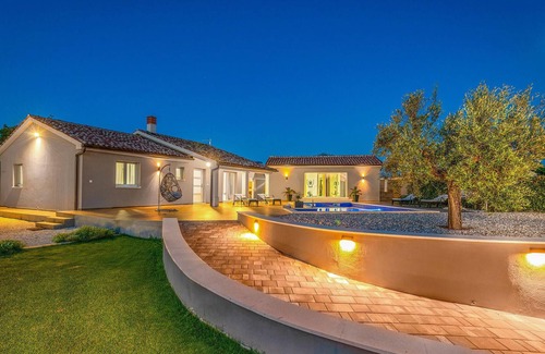 Filipana House | In the small village of Filipana, not far from the town of Vodnjan, you will find this vacation home
