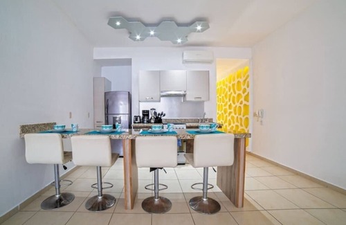 Diaz Ordaz Condo | In Versalles spacious condominium