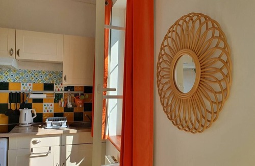 Veules-les-Roses Apartment | In Veules les Roses, 2 mn from the beach and shops - small dog accepted