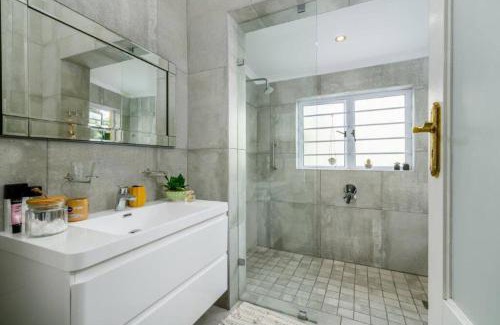 Walmer Apartment | Inca Lily Private Guest Suite