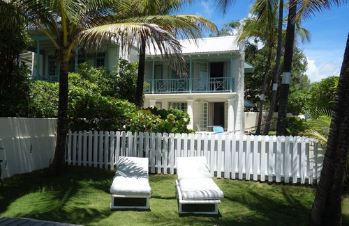 Silver Sands Apartment | Inchcape Seaside Villas right on Silver Sands Beach - Seaview Studio