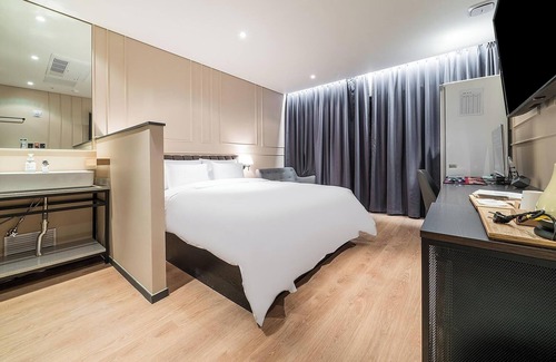 Namdong-gu Hotel | Incheon Brown Dot Soraepogu Branch