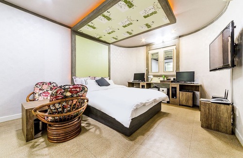 Ganghwa Hotel | Incheon MS