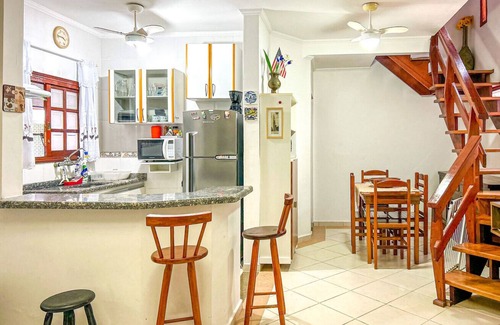 Vila Clais House | Incrível casa a 200m da Praia da Enseada- Bertioga