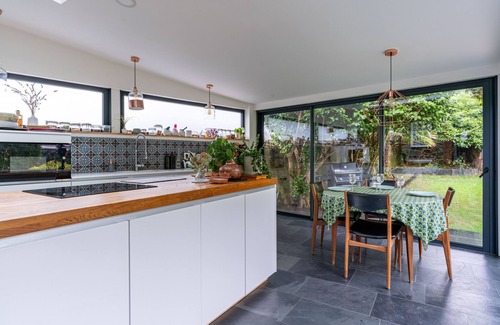 Rennes-Bellamy Ski Chalet | Incredible house in the heart of Nantes