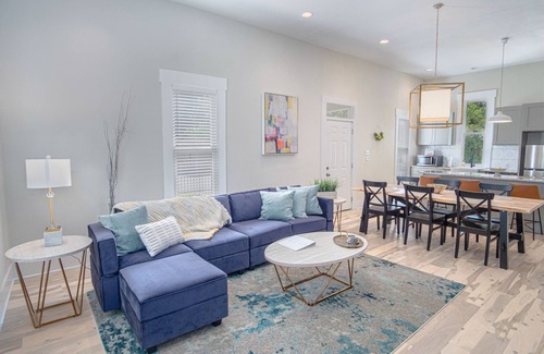 Near East Side Apartment | Incredible New 3br/2ba Near Downtown