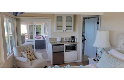 Coast Royal House | Incredible Ocean Views in Laguna Beach California