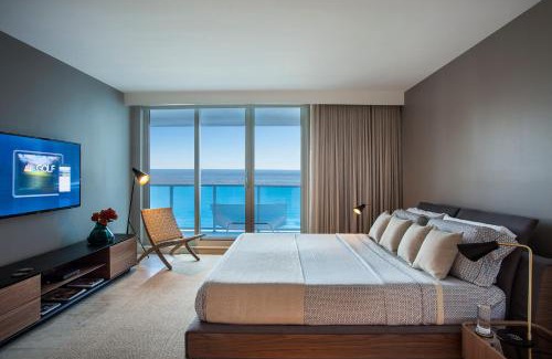 South Beach Apartment | Incredible Ocean Views! Terrace, 1800 sq.ft., Hotel