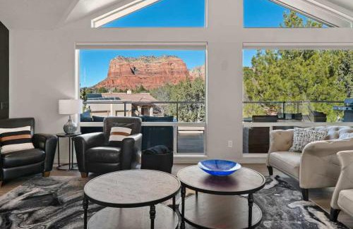 Oak Creek Villa | Incredible Red Rock Views Hot Tub Hiking
