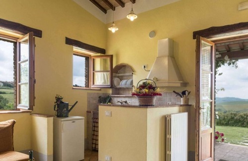 San Casciano dei Bagni Villa | Independet villa. Pool. 300 m from hot thermal water springs