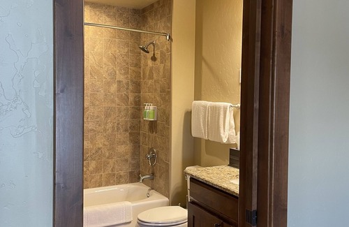 Breckenridge Resort | Independence SuperChair in its Backyard! 1 Bedroom Suite