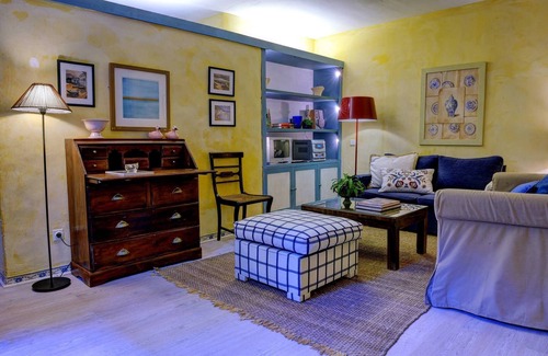 Aldoar Foz do Douro e Nevogilde Apartment | Independent Apartment n 4 in an Old Mansion Located by the Mouth of Douro River