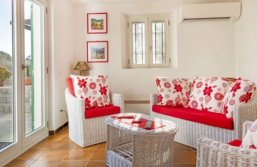 Pomonte Villa | Independent cottage with sea view patio 300 meters from the beach of Pomonte