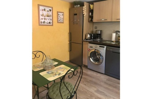 Roquefort-la-Bedoule Apartment | Independent T2 in Villa. Rated 3 stars for 4 people.