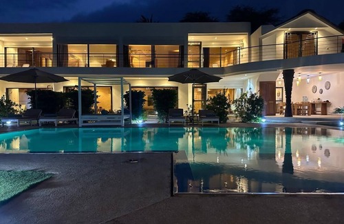 La Somone Apartment | INDEPENDENT SUITE LUXURY GUEST HOUSE