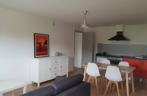 Hasparren Apartment | Independent T2 apartment in the center of the Basque Country