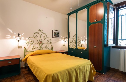 Siniscola Villa | Independent villa, 7 km from the sea, carefully furnished and equipped with every comfort.