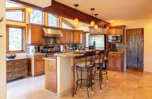 Hailey House | Indian Creek Hideaway: Private, Scenic, and Serene Retreat