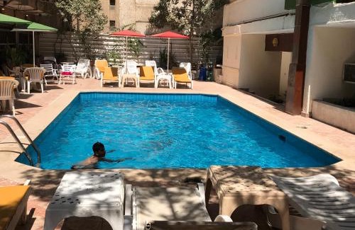 Al Duqqi Hotel | Indiana Hotel