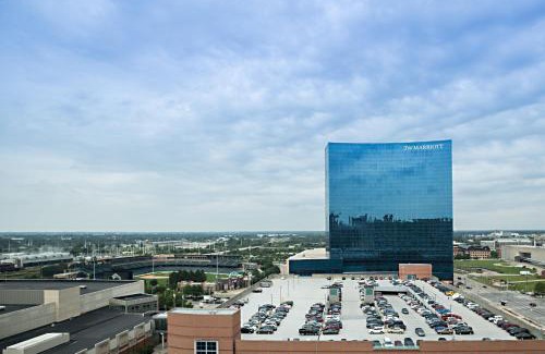Mile Square Hotel | Indianapolis Marriott Downtown