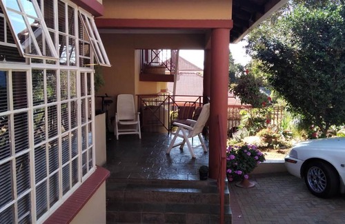 Greater Johannesburg Metropolitan Area Apartment | Indigo