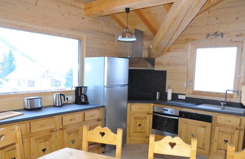 Albiez-le-Vieux Ski Chalet | INDIVIDUAL CHALET 10 PEOPLE ALBIEZ MONTROND FAMILY VILLAGE STATION 1. 600