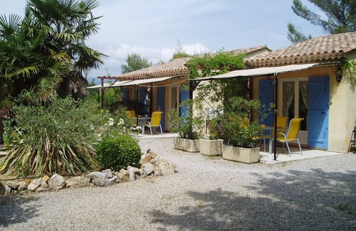 Figanieres Villa | INDIVIDUAL HOUSES classified 3 * BIKE HIKING COVERED SWIMMING POOL