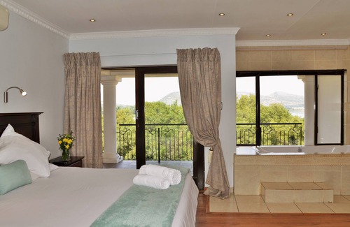 Hartbeespoort House | Indlovukazi Guesthouse