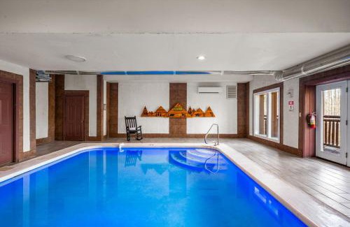 Cosby House | Indoor Pool Beauty
