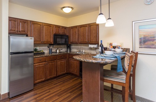 Great Falls Condo | Indoor Pool & Hot Tub. Free Breakfast. On the Missouri River.