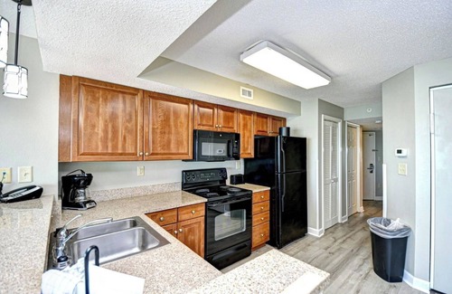 Myrtle Beach Condo | Indoor Water Park - Dunes Village, Oceanfront 1BR!
