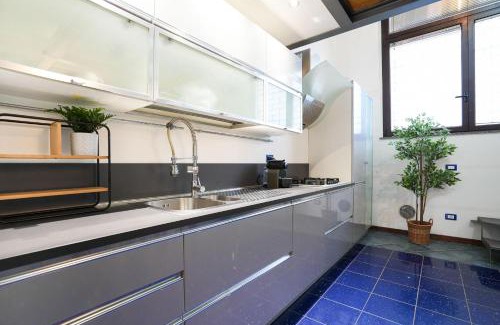 Gorla Apartment | Industrial Loft