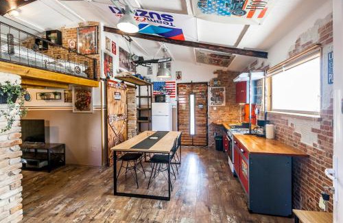 Marcana Apartment | Industrial style studio house Eni, with Parking, BBQ, AC in Marčana, Ferienwohnung